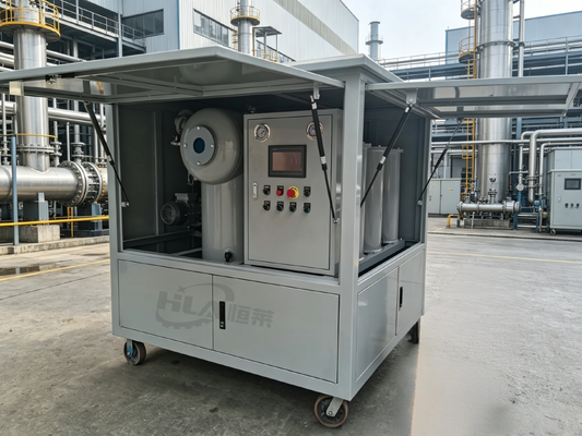 Puissance de chauffage de 48 kW à 135 kW Machine de purification d'huile assurant une teneur en gaz inférieure à 0,1 pour cent Conçue pour la purification de l'huile